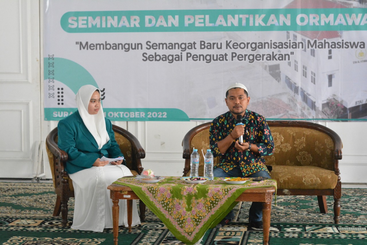 pimpinan stai al fithrah melantik seluruh ormawa baru