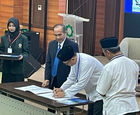 Institut Al Fithrah dan Fakultas Ushuluddin dan Filsafat UIN Sunan Ampel Surabaya Teken MoA