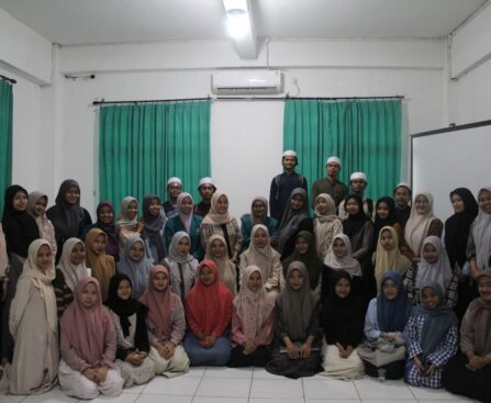 WILDANIA, S.Pd. PEMBEKALAN SEBAGAI CALON GURU