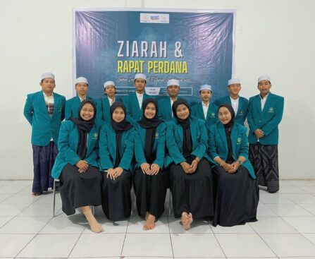 SEMA Institut Al Fithrah Gelar Rapat Perdana dan Ziarah